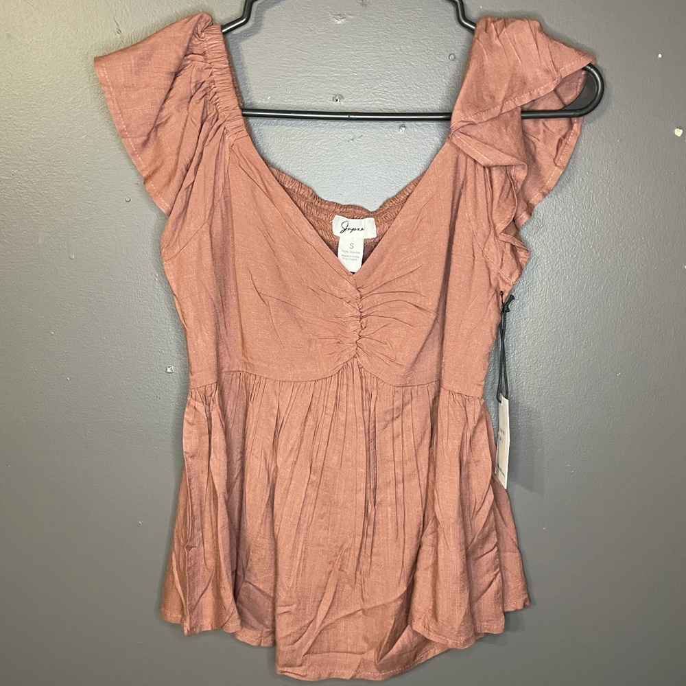 Brown-ish top NWT